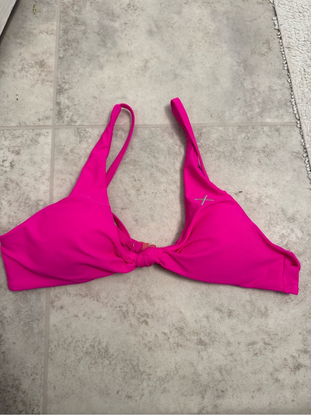 Boutine LA Twist Top